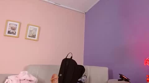 lourdes_moon22 online show from October 2025 02:01:02 AM