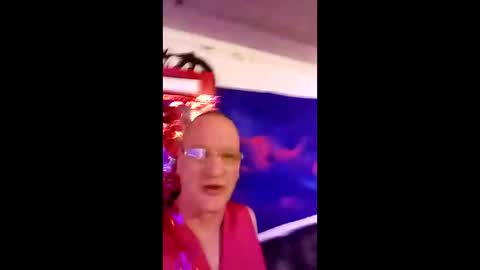 Snapshot of love2shareletsplay chatting on March 2026 07:32:02 AM love2shareletsplay online show from March 2026 07:32:02 AM