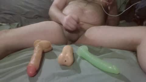 Snapshot of love2stroke2023 chatting on March 2026 09:51:01 PM Love2stroke online show from March 2026 09:51:01 PM