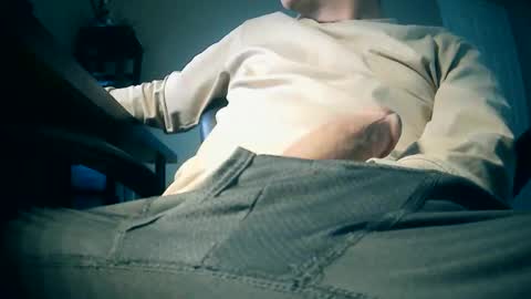 Snapshot of love69now chatting on November 2025 05:01:02 PM love69now online show from November 2025 05:01:02 PM