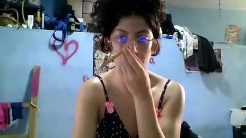 Snapshot of love_electra chatting on September 2025 02:22:01 PM love_electra online show from September 2025 02:22:01 PM