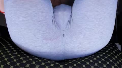 Kira online show from December 2025 10:02:01 AM