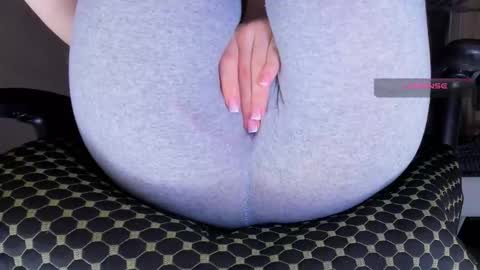 Kira online show from January 2026 07:11:01 PM