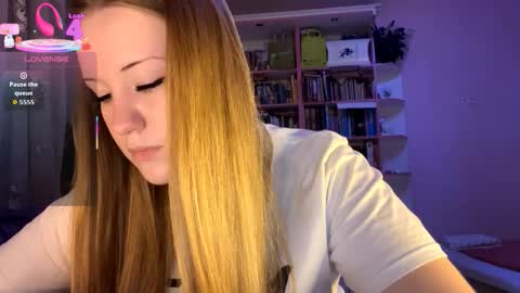 Megan online show from September 2025 05:05:02 PM