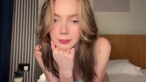 Snapshot of love_machine_ chatting on October 2025 04:59:02 PM Sofi online show from October 2025 04:59:02 PM