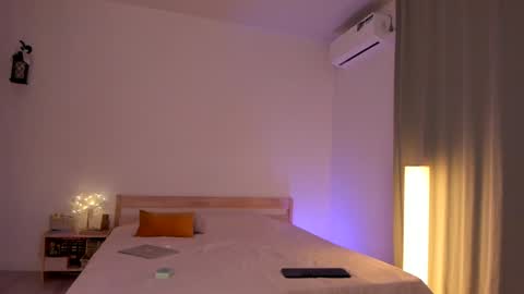            online show from October 2025 05:57:02 PM