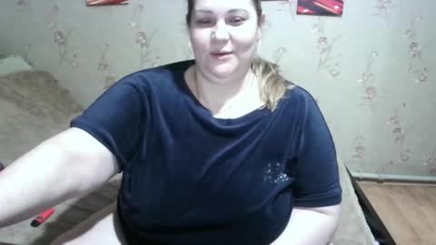 Snapshot of love_milanna chatting on December 2024 05:06:01 AM Milana online show from December 2024 05:06:01 AM