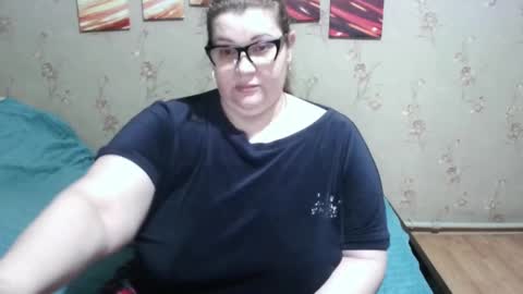 Snapshot of love_milanna chatting on January 2025 03:48:01 AM Milana online show from January 2025 03:48:01 AM