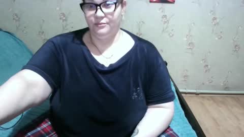 Snapshot of love_milanna chatting on January 2025 04:58:01 AM Milana online show from January 2025 04:58:01 AM