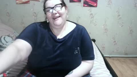 Snapshot of love_milanna chatting on January 2025 06:28:02 AM Milana online show from January 2025 06:28:02 AM