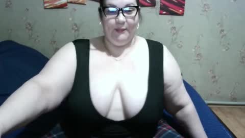 Snapshot of love_milanna chatting on February 2025 02:44:02 AM Milana online show from February 2025 02:44:02 AM