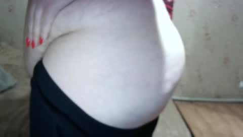 Snapshot of love_milanna chatting on August 2026 02:11:01 AM Milana online show from August 2026 02:11:01 AM