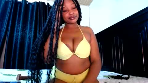 Snapshot of love_niahh chatting on June 2026 12:48:02 AM niahh online show from June 2026 12:48:02 AM