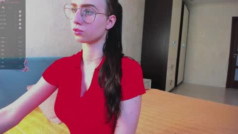 Elisabette online show from April 2026 08:48:01 AM
