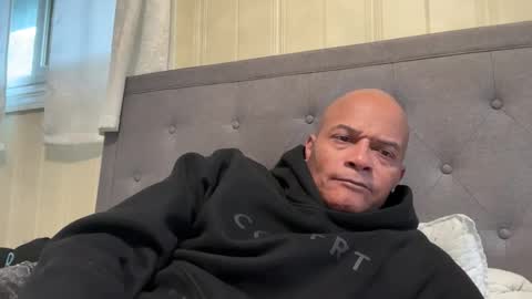 Snapshot of loved19 chatting on October 2025 09:14:02 PM loved19 online show from October 2025 09:14:02 PM