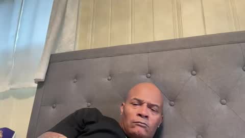 Snapshot of loved19 chatting on October 2025 06:53:02 PM loved19 online show from October 2025 06:53:02 PM