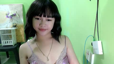 Snapshot of lovee_gelly chatting on December 2025 10:46:02 AM Gelly online show from December 2025 10:46:02 AM