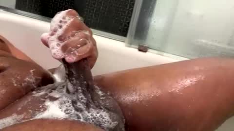 lovefeetonmyface29 online show from October 2025 12:24:01 AM