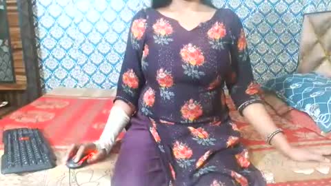 Divya online show from December 2025 08:19:02 AM