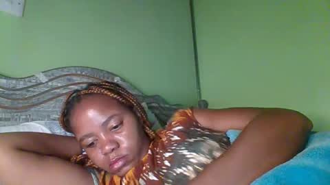 lovegal335 online show from January 2026 02:25:01 AM