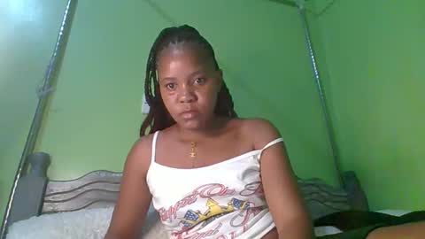 lovegal335 online show from May 2026 07:53:02 PM