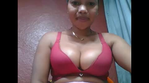 loveinlife750427 online show from October 2025 02:45:01 AM