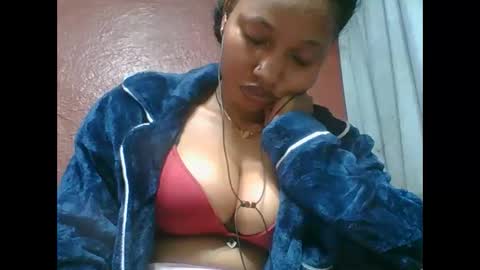 loveinlife750427 online show from October 2025 05:55:02 PM