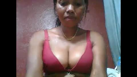 loveinlife750427 online show from November 2025 07:52:02 PM