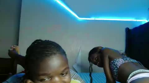 Snapshot of lovelent_shaz chatting on February 2026 04:29:01 PM Shaz online show from February 2026 04:29:01 PM