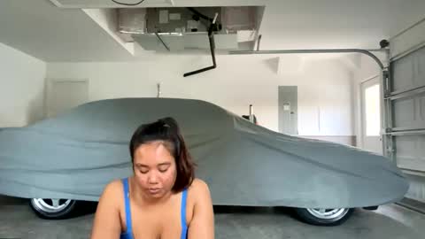 Snapshot of lovellly_ chatting on February 2025 10:34:01 PM Love online show from February 2025 10:34:01 PM