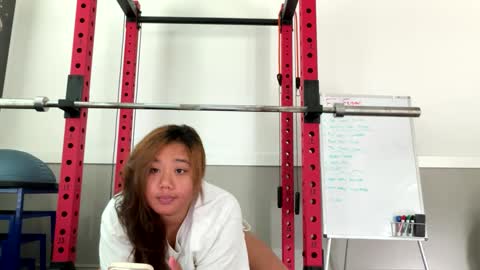 Snapshot of lovellly_ chatting on October 2025 07:12:02 PM Love online show from October 2025 07:12:02 PM