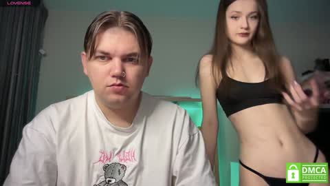 Mileena and Oliver online show from January 2025 09:13:01 AM