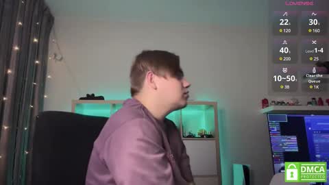 Mileena and Oliver online show from February 2025 03:27:01 PM