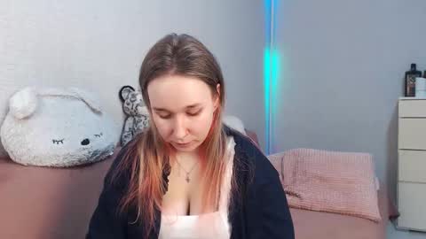 Lovely Hayley online show from February 2026 09:21:01 PM