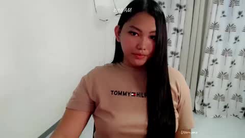 lovely_megan08 online show from October 2025 09:10:01 AM