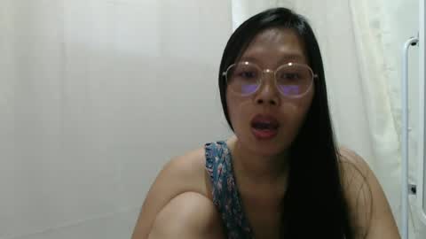 lovely_pinayxxx online show from June 2026 11:29:01 PM