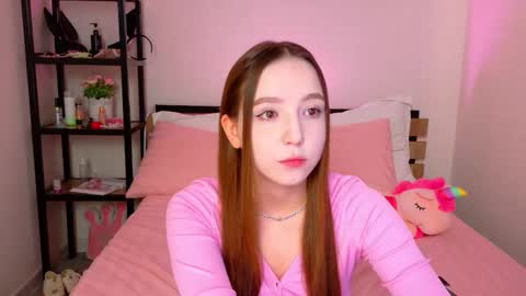 Snapshot of lovely_poppy chatting on September 2025 01:54:02 AM Lolly online show from September 2025 01:54:02 AM