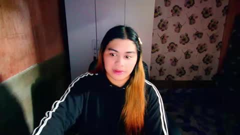 Snapshot of lovely_ricaxxx chatting on October 2025 04:24:01 AM lovely_ricaxxx online show from October 2025 04:24:01 AM