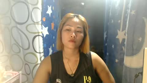 Snapshot of lovely_singlemom chatting on June 2026 12:09:02 PM ask me dear online show from June 2026 12:09:02 PM