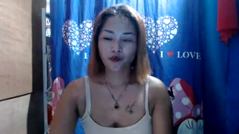 Snapshot of lovely_singlemom chatting on August 2026 11:25:01 PM ask me dear online show from August 2026 11:25:01 PM