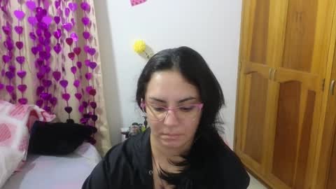 Snapshot of lovely_trix_ chatting on January 2025 11:35:01 AM Trix online show from January 2025 11:35:01 AM