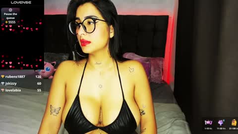 lovely violet13 online show from January 2025 08:04:01 PM