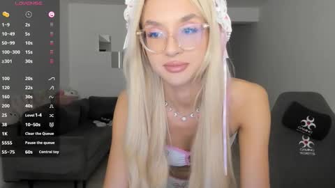 lovelybianca_ online show from March 2026 08:30:01 PM