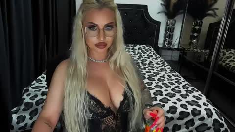 PrAllinXXXa online show from March 2026 11:30:02 PM