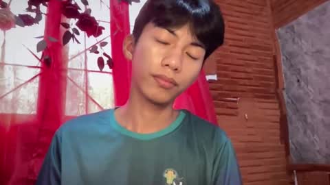 lovelyboy_jm online show from May 2026 11:12:03 PM