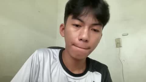 lovelyboy_jm online show from June 2026 12:28:01 AM