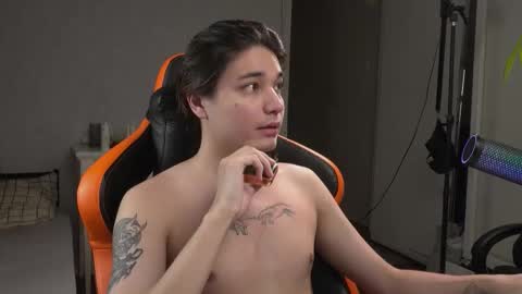 lovelydany3 online show from January 2026 04:00:01 PM