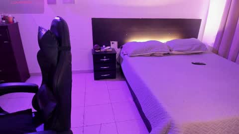 lovely   online show from April 2026 08:03:01 PM