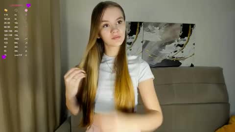 lovelygracee online show from September 2025 05:18:02 PM