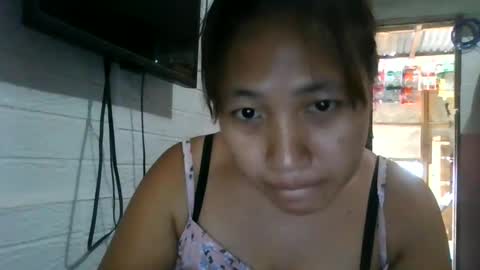 Snapshot of lovelyladylynxxx chatting on February 2025 12:11:01 AM LocwlyLSYlYNXXX online show from February 2025 12:11:01 AM